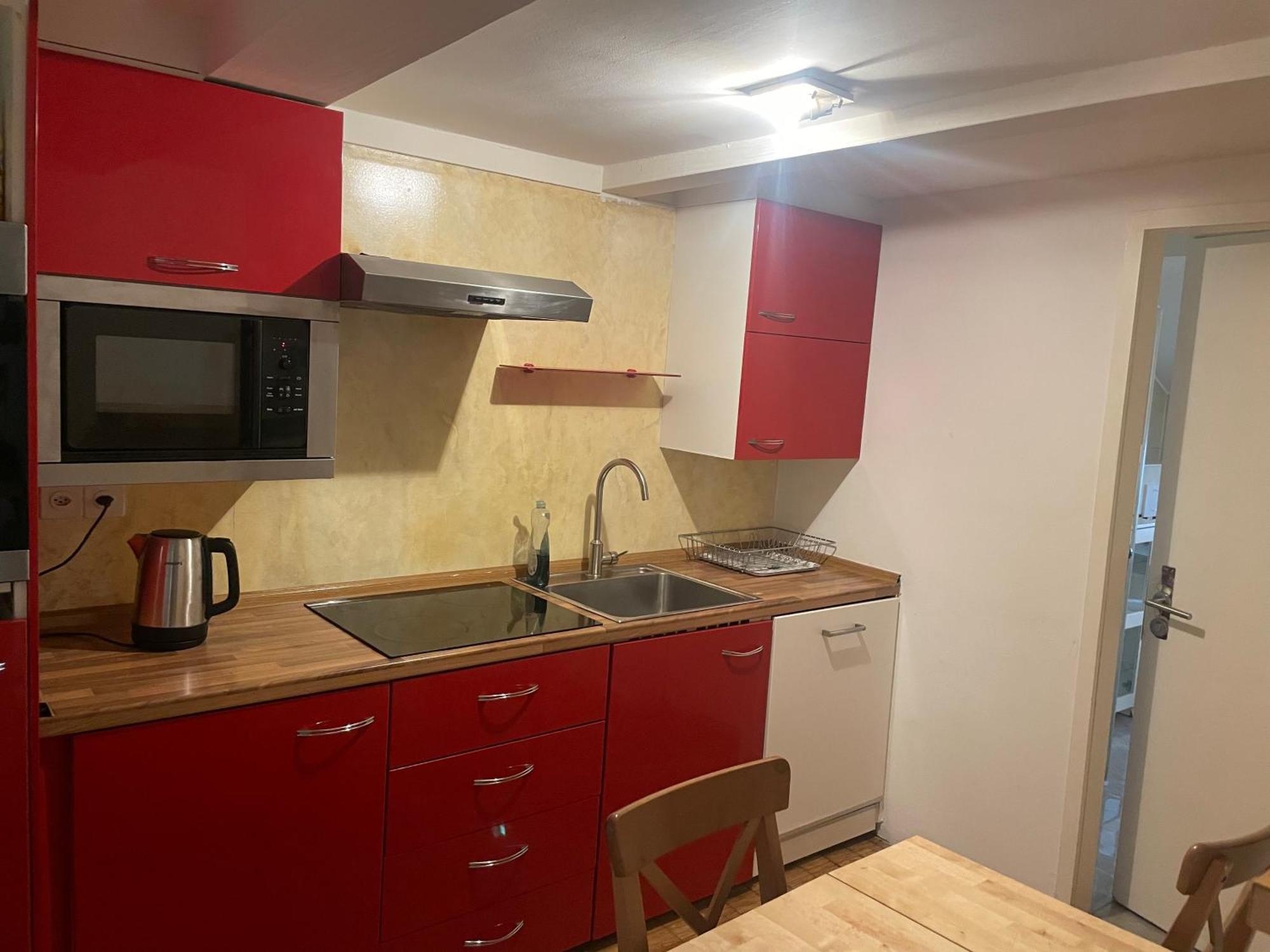 Linda'S Backpacker Zuerich City Εξωτερικό φωτογραφία