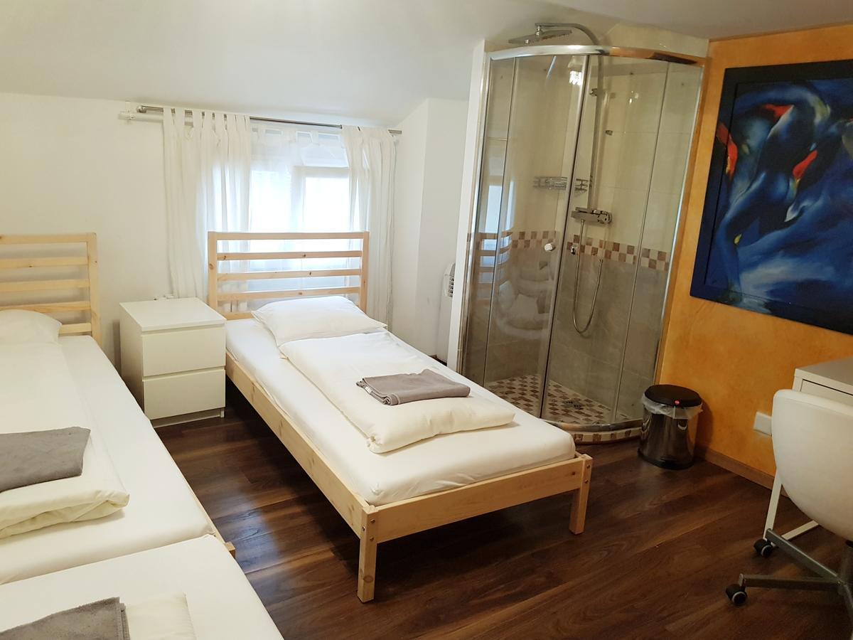 Linda'S Backpacker Zuerich City Εξωτερικό φωτογραφία