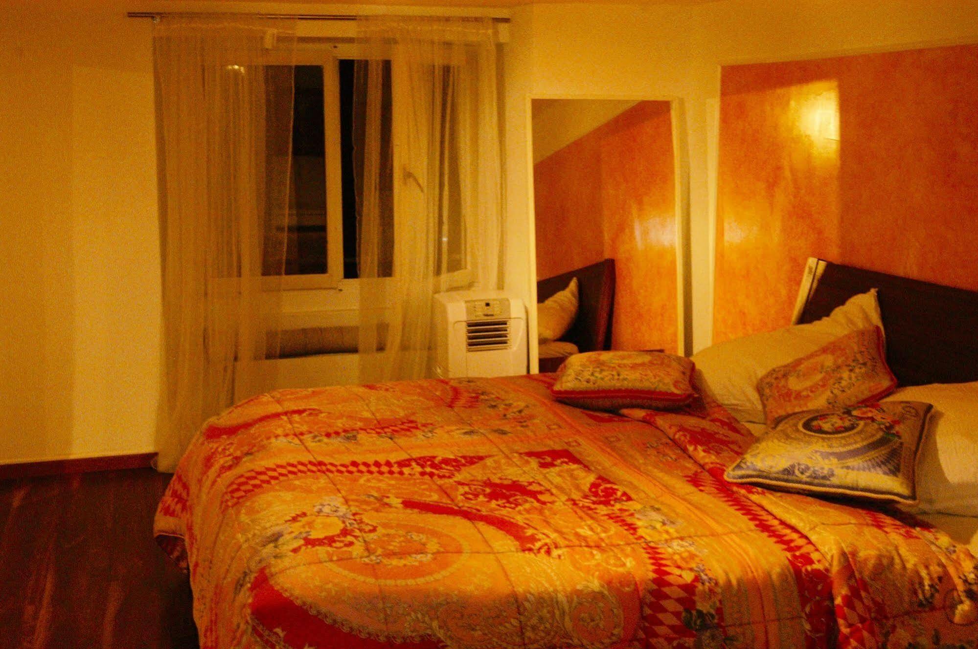 Linda'S Backpacker Zuerich City Εξωτερικό φωτογραφία